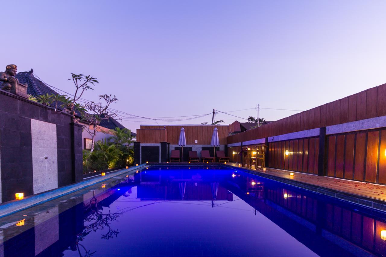 Hotel The Yogasari Seminyak Exterior foto