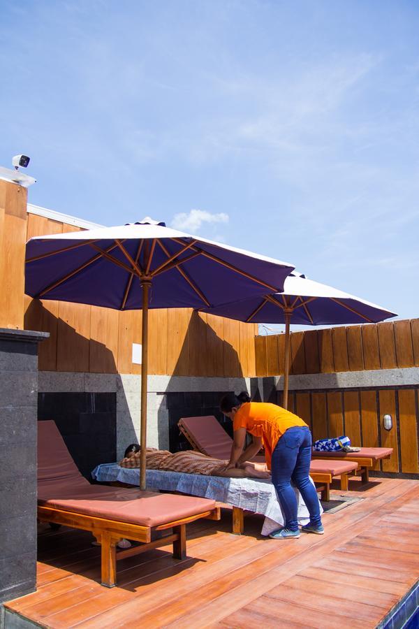 Hotel The Yogasari Seminyak Exterior foto