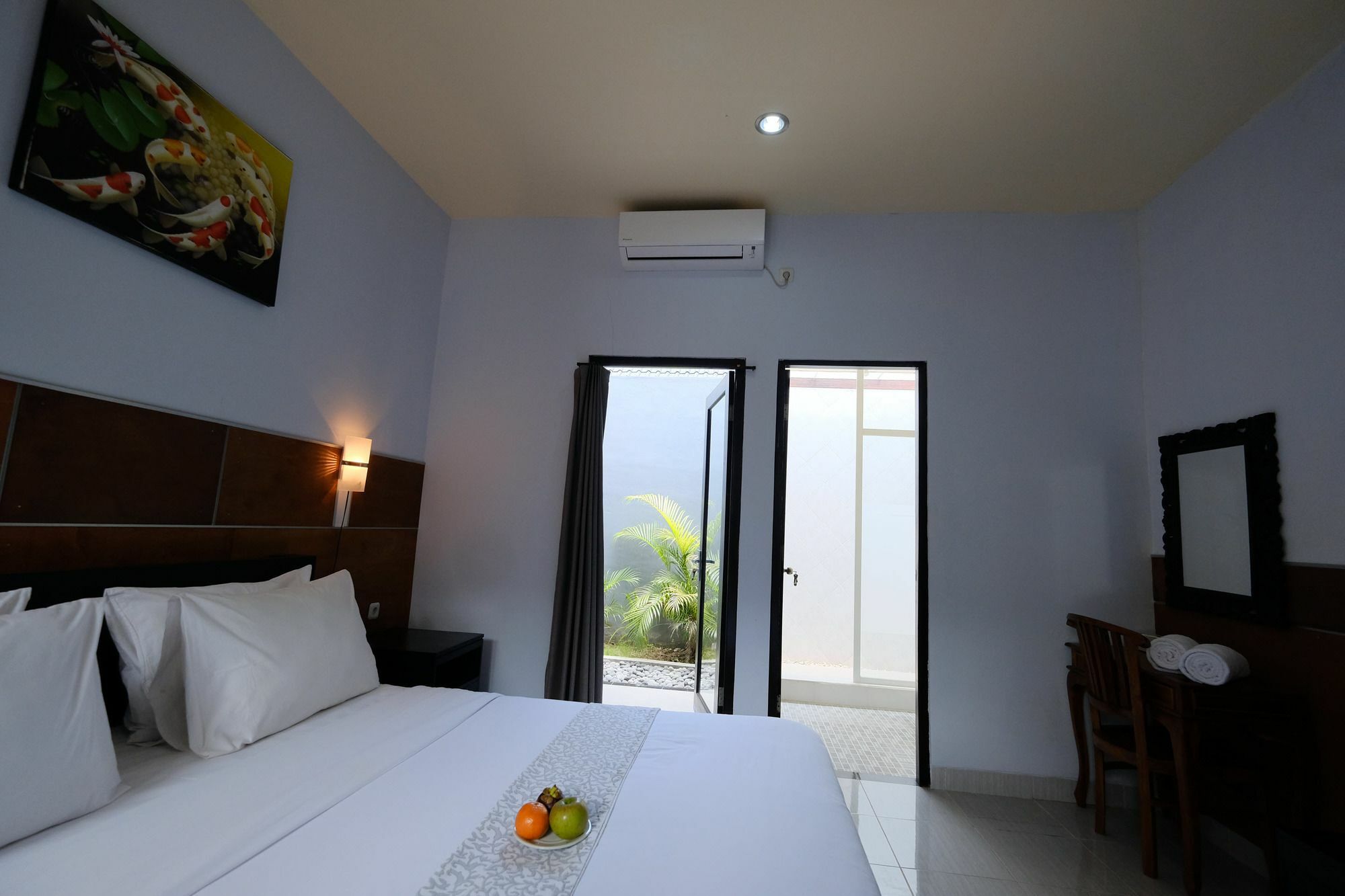 Hotel The Yogasari Seminyak Exterior foto